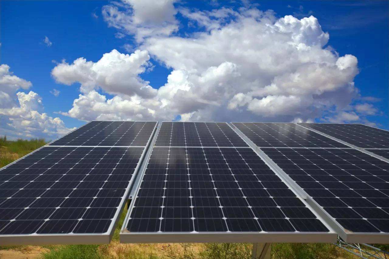 Can photovoltaic water heater be used normally in rainy and snowy days(图1)